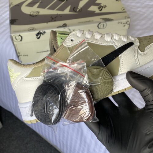 Travis Scott x Air Jordan 1 Low Golf 'Neutral Olive' - Image 6