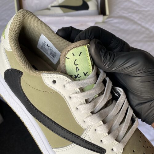 Travis Scott x Air Jordan 1 Low Golf 'Neutral Olive' - Image 3