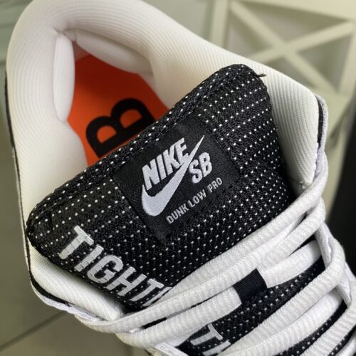 TIGHTBOOTH x Nike SB dunk - Image 5