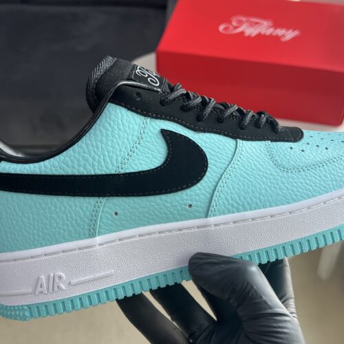 Tiffany & Co. x Air Force 1 Low '1837' Friends & Family - Image 3