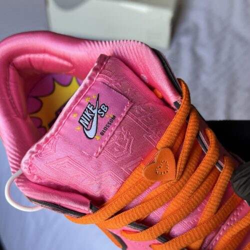 Nike Dunk The Powerpuff Girls “Blossom” - Image 6