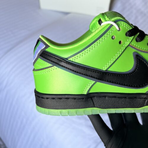 Nike Dunk The Powerpuff Girls “Buttercup” - Image 3