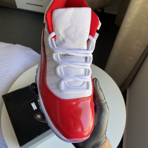 Air Jordan 11 Retro 'Cherry' - Image 4