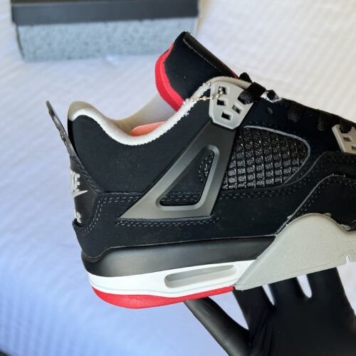 Air Jordan 4 Retro OG 'Bred' 2019 - Image 3