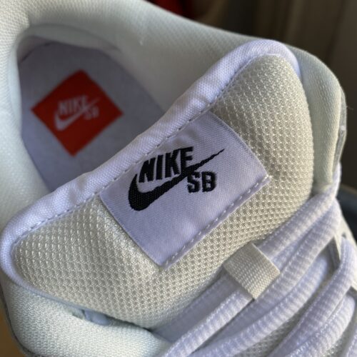 Dunk Low SB 'White Gum' - Image 4