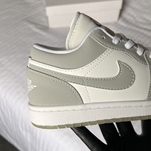 Air Jordan 1 Low "White/Wolf Grey" - Image 3