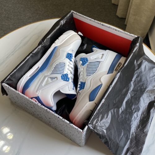 Air Jordan 4 "Military Blue" - Image 7