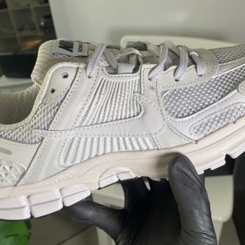 Nike Zoom Vomero 5 SP “Vast Grey” - Image 3