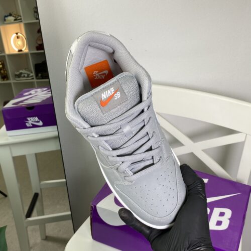 Nike SB Dunk Low “Grey Gum” - Image 4