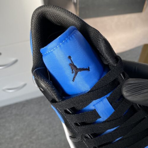 Air Jordan 1 Low "University Blue" - Image 5