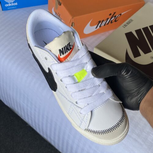 Nike Blazer Low '77 Jumbo - Image 4