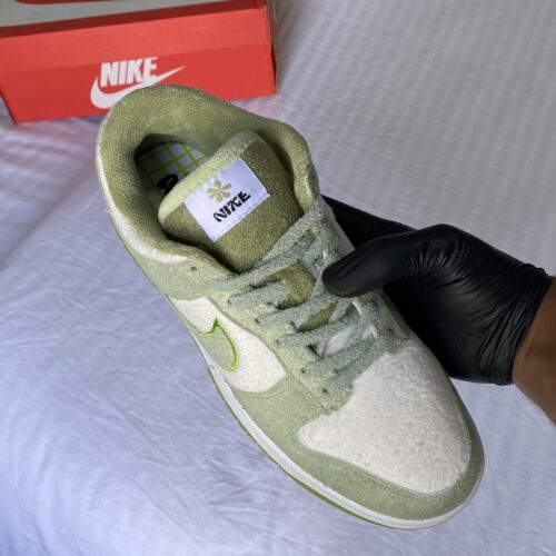 Dunk Low SE "Fleece Pack - Honeydew" - Image 4