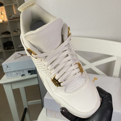 Air Jordan 4 “Metallic Gold” - Image 4