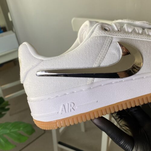 Travis Scott x Air Force 1 Low "White" - Image 3