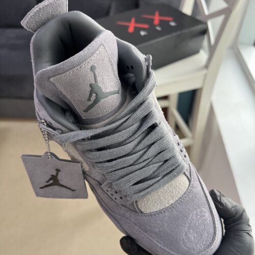 Air Jordan 4 Retro “Kaws” - Image 4