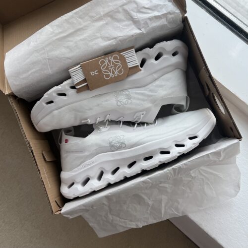 On Running Cloudtilt x Loewe “All White” - Image 8