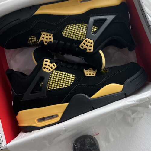 Air Jordan 4 “Yellow Thunder” - Image 7