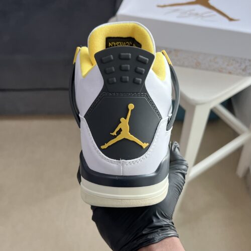 Air Jordan 4 "Vivid Sulfur" - Image 6